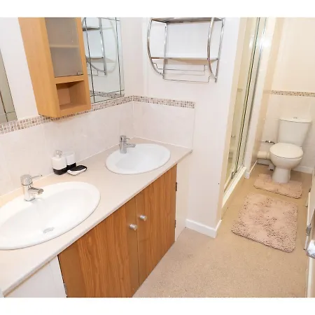 Coppergate - Perfectly Central Location